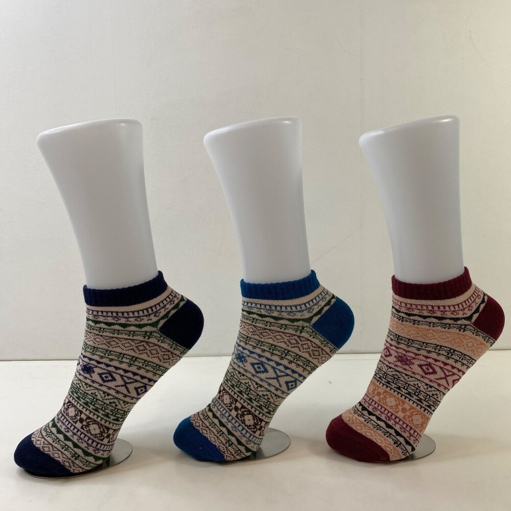 Womens Ankle Socks Set 3 Tribal Geometric Pattern Black Blue Red Orange Green